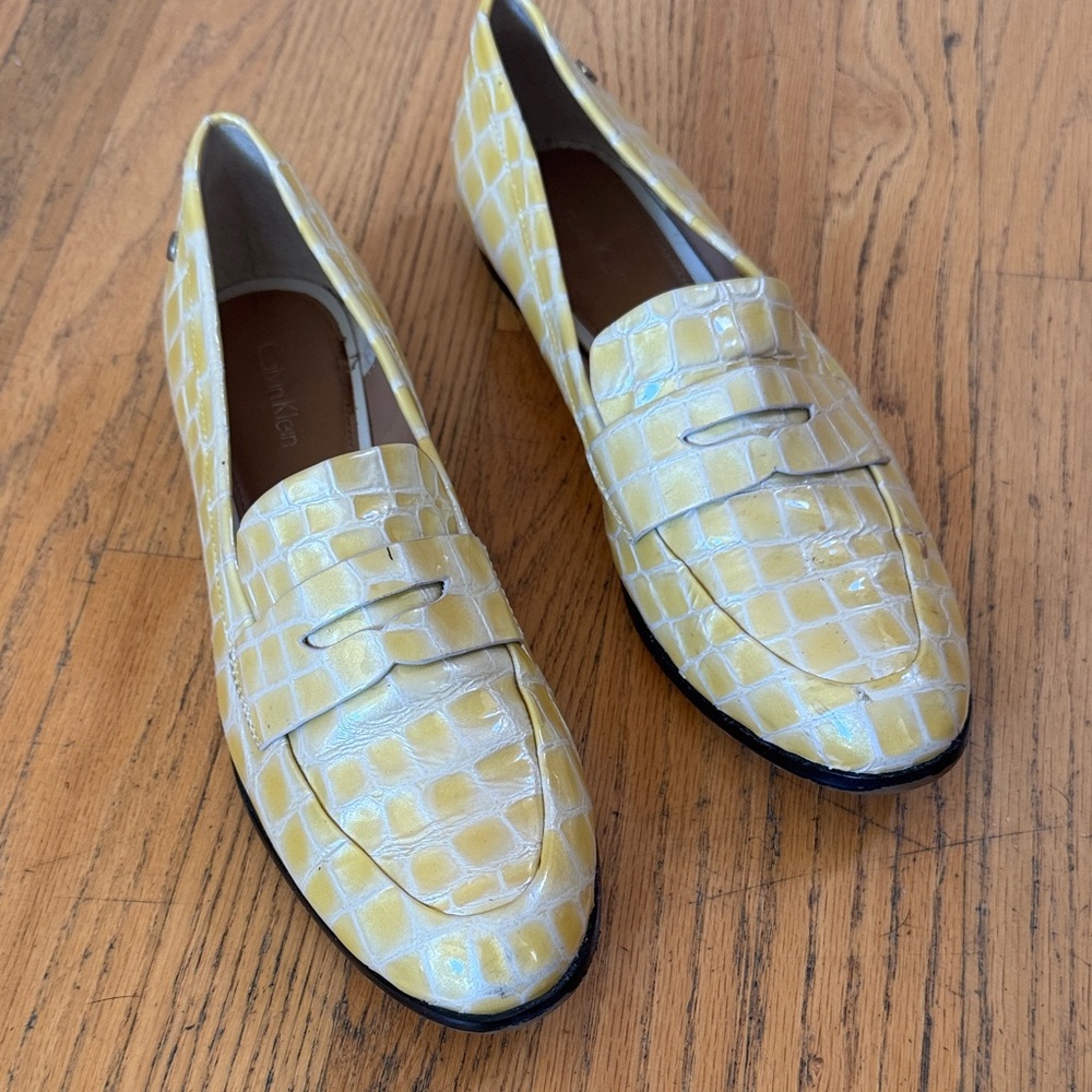 Calvin Klein Lemon Croc-Embossed Loafers